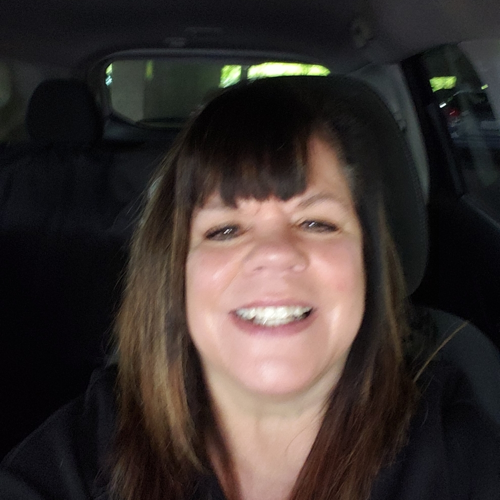 Meet your Posher, Donna ...Posh Ambassador